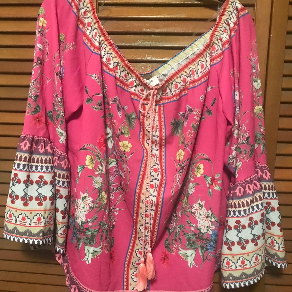 Off the Shoulder Floral Top
